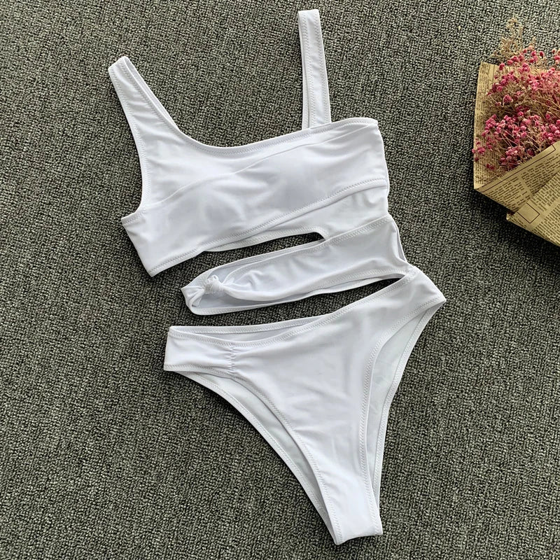 Nuvéra Sculpt Swim - flatlay coloris Blanc
